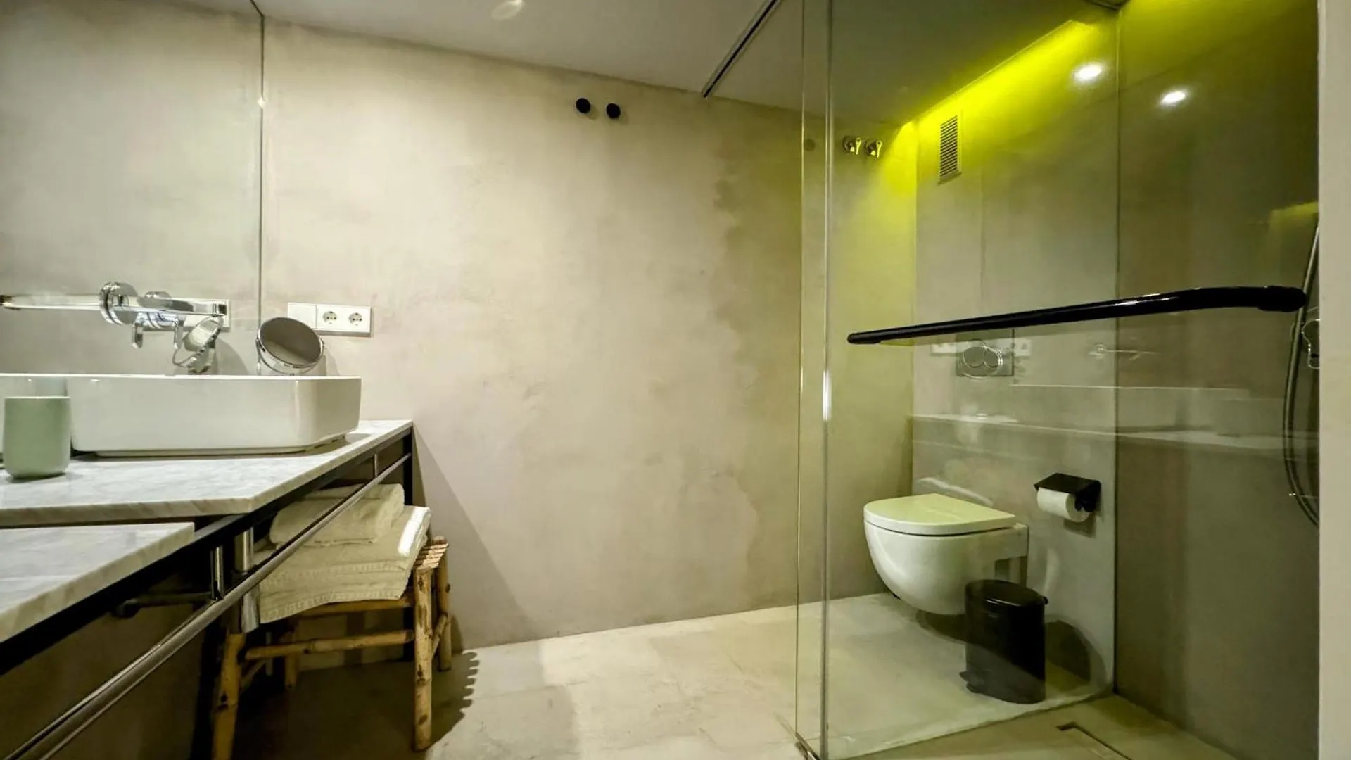 Elegancia Urbana Cerca De La Maestranza 2 Hab 2Ban Apartment Seville